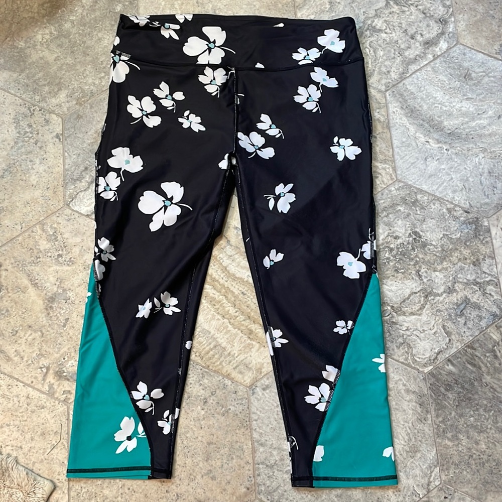 Fabletics 7/8 leggings